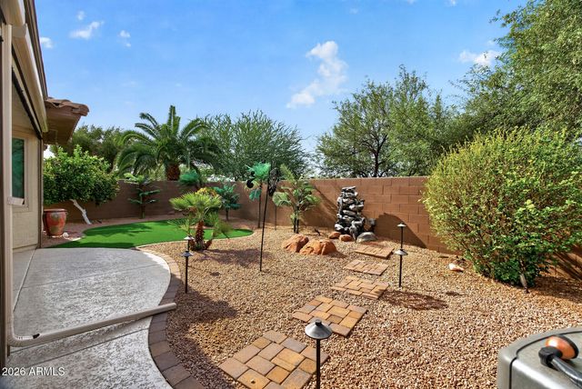 17055 W OASIS SPRINGS Way, Surprise, AZ 85387