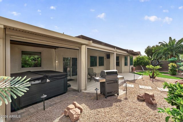 17055 W OASIS SPRINGS Way, Surprise, AZ 85387