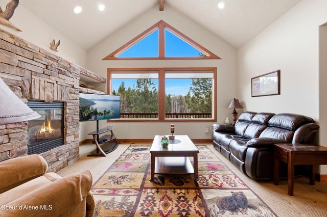 418 Hanaford RD, Blanchard, ID 83804