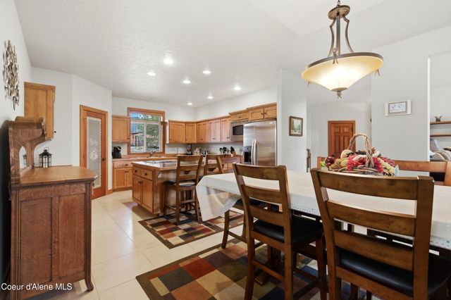 418 Hanaford RD, Blanchard, ID 83804
