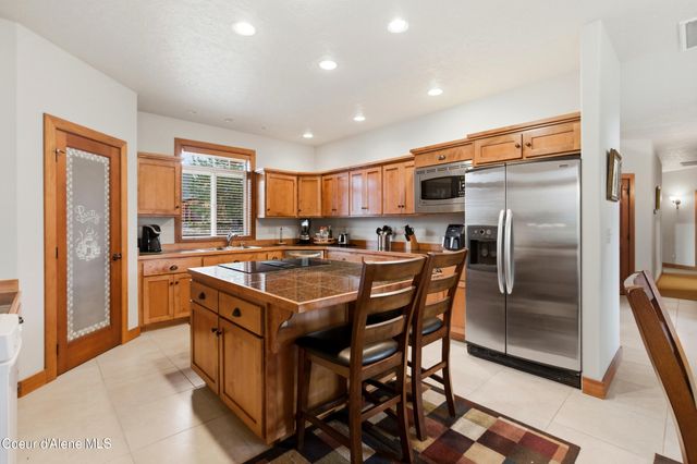 418 Hanaford RD, Blanchard, ID 83804