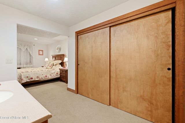 418 Hanaford RD, Blanchard, ID 83804