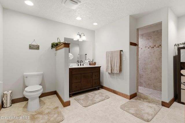 418 Hanaford RD, Blanchard, ID 83804