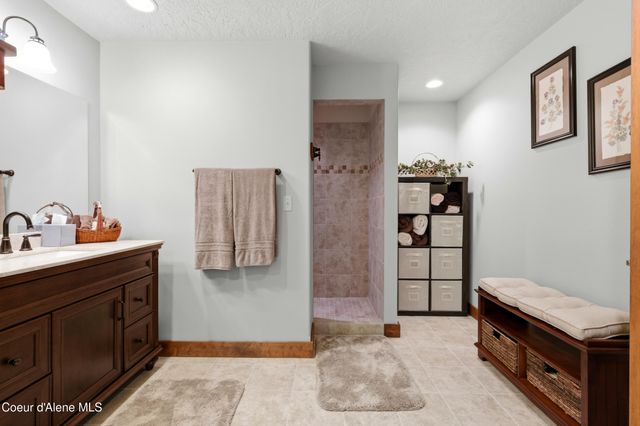 418 Hanaford RD, Blanchard, ID 83804