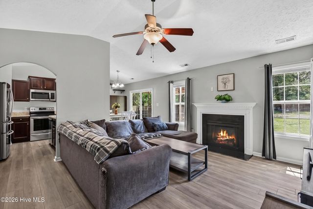 112 Clayton James Road, Jacksonville, NC 28540