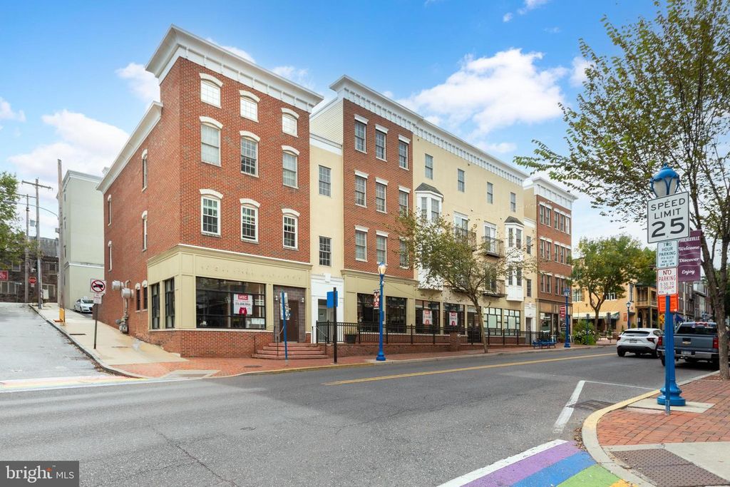 134 BRIDGE ST #201, Phoenixville, PA 19460