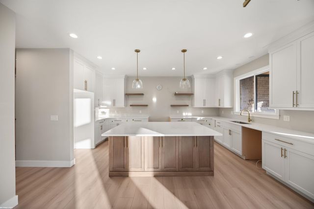 11762 Encore Drive, Shelby Twp, MI 48315