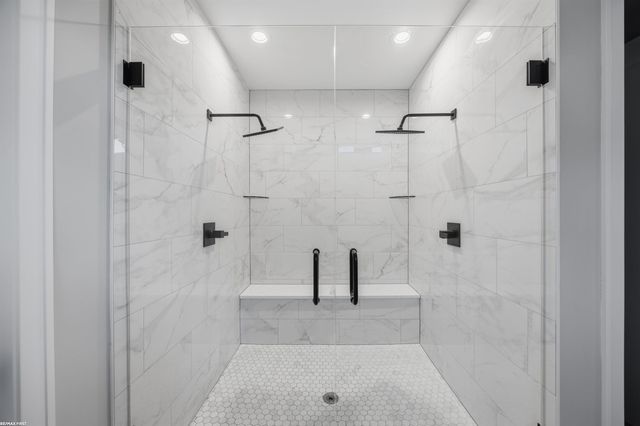 11762 Encore Drive, Shelby Twp, MI 48315