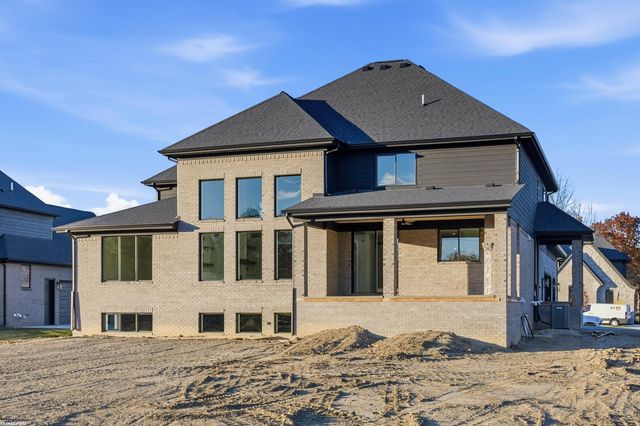 11762 Encore Drive, Shelby Twp, MI 48315