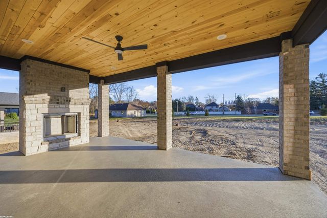 11762 Encore Drive, Shelby Twp, MI 48315