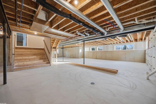 11762 Encore Drive, Shelby Twp, MI 48315