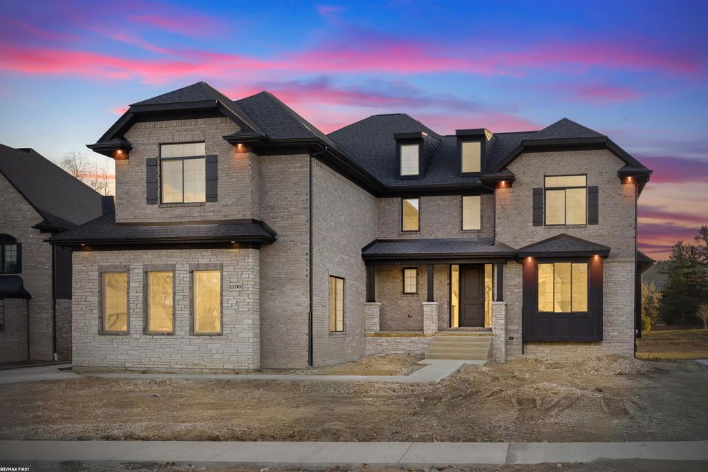 11762 Encore Drive, Shelby Twp, MI 48315