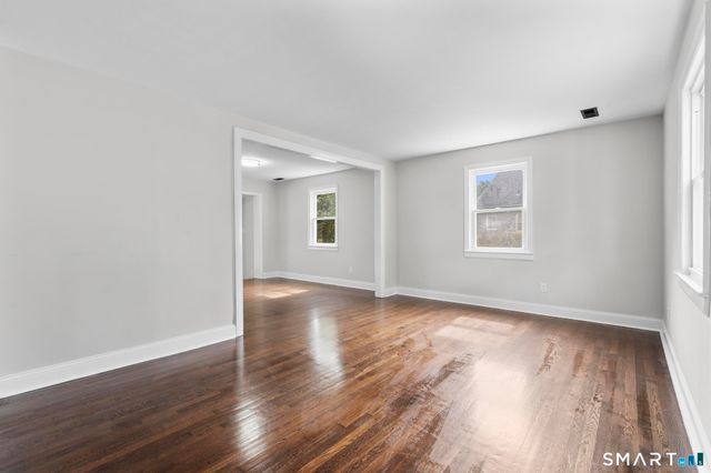 74 Thomas Street, Hamden, CT 06514
