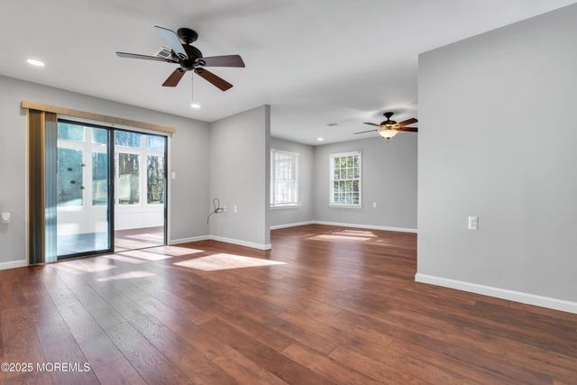 120 Everest Drive S, Brick, NJ 08724