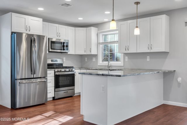 120 Everest Drive S, Brick, NJ 08724