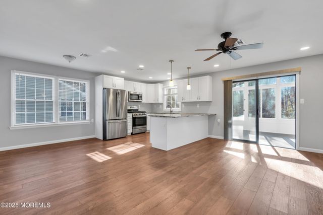 120 Everest Drive S, Brick, NJ 08724