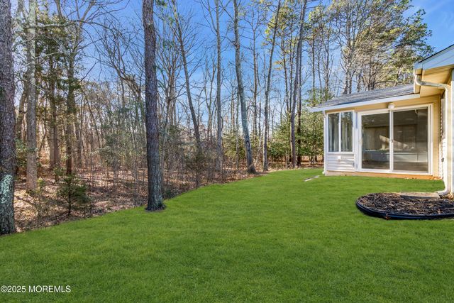 120 Everest Drive S, Brick, NJ 08724