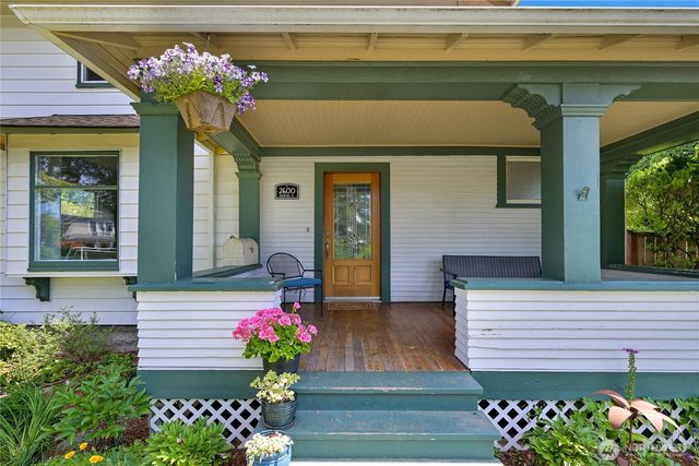 2600 Hampton Place, Bellingham, WA 98225