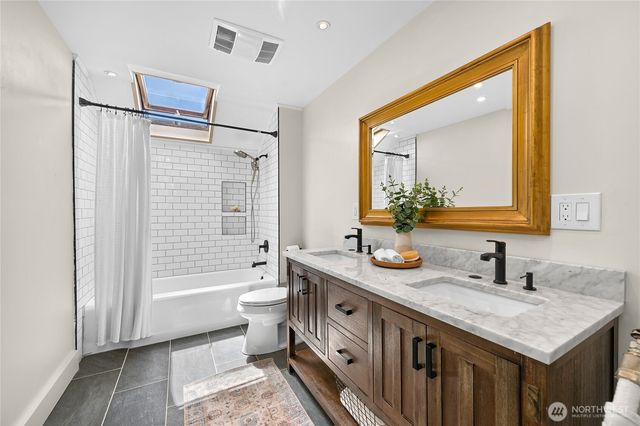 2600 Hampton Place, Bellingham, WA 98225