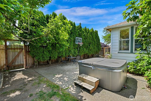 2600 Hampton Place, Bellingham, WA 98225