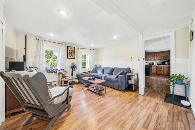 14-16 Moore St, Quincy, MA 02169