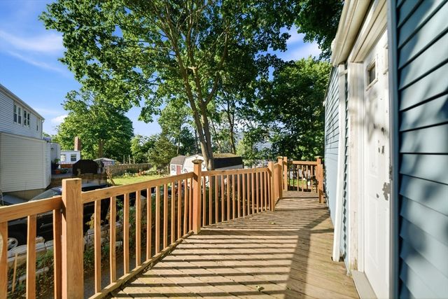 14-16 Moore St, Quincy, MA 02169