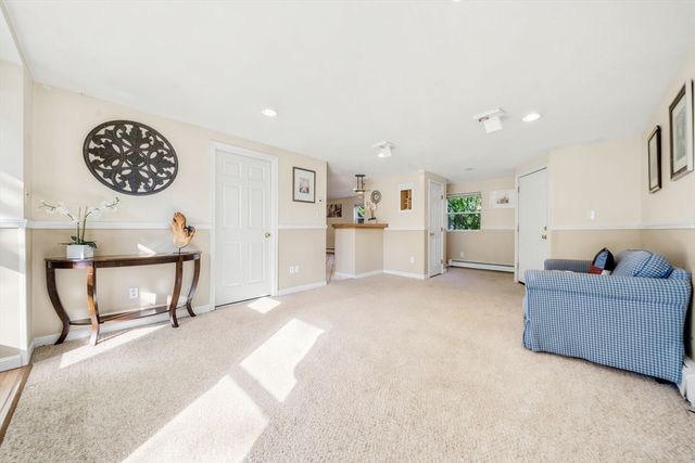 14-16 Moore St, Quincy, MA 02169