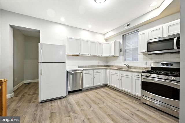1609 N HILTON ST, Baltimore, MD 21216