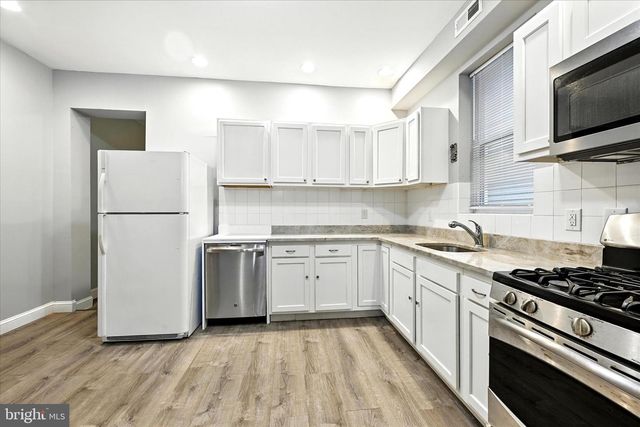 1609 N HILTON ST, Baltimore, MD 21216