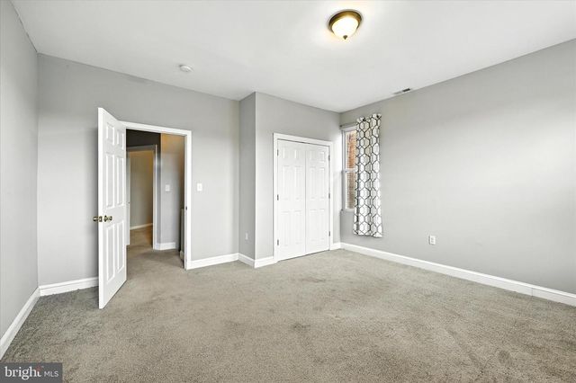 1609 N HILTON ST, Baltimore, MD 21216