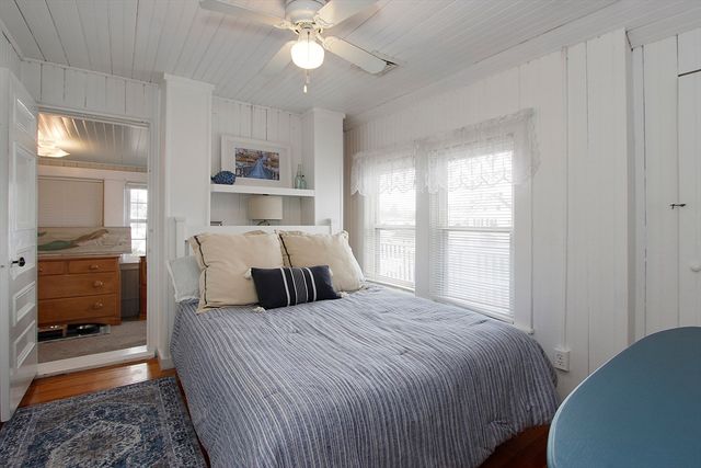 19 Maple Street, Wareham, MA 02532