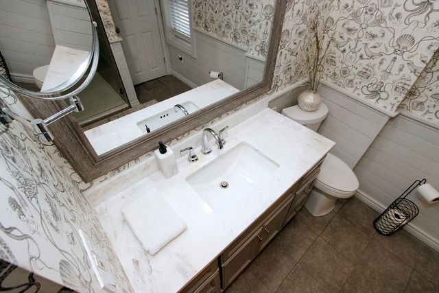 19 Maple Street, Wareham, MA 02532