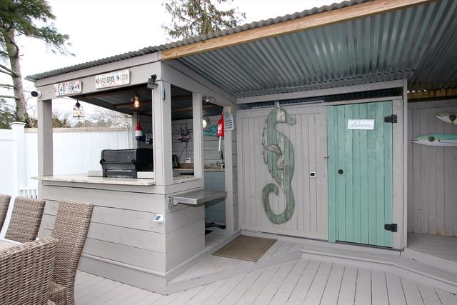 19 Maple Street, Wareham, MA 02532