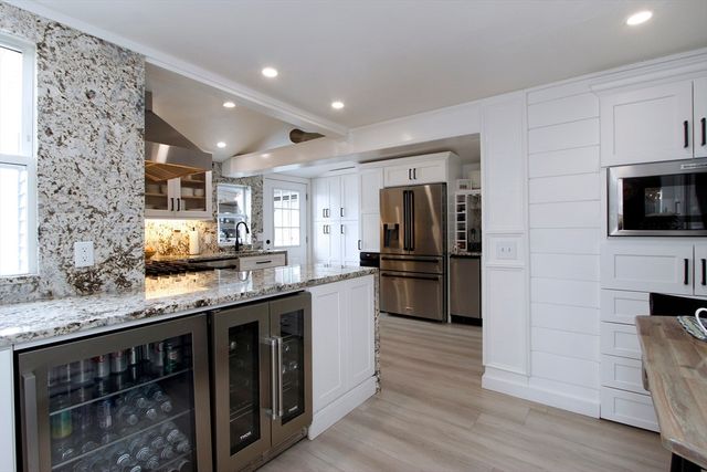 19 Maple Street, Wareham, MA 02532