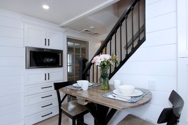 19 Maple Street, Wareham, MA 02532