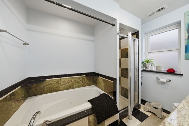 137 S 16th Avenue, Maywood, IL 60153