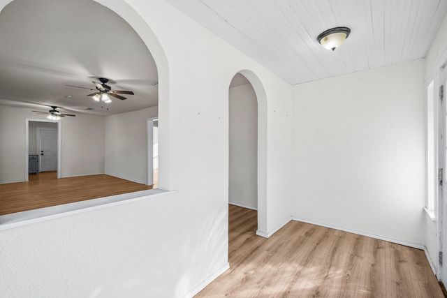 620 S 11th Street, Slaton, TX 79364