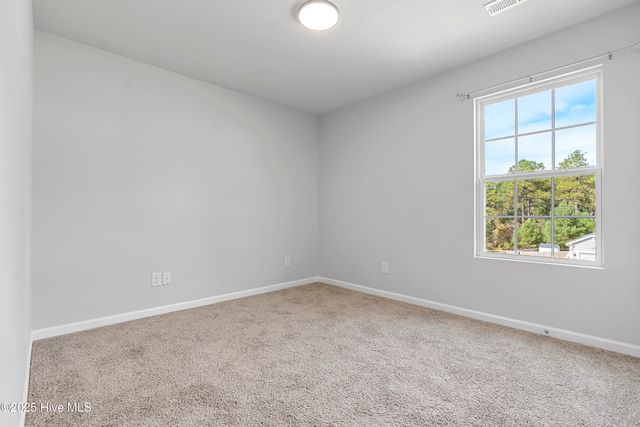 191 Mildred Way, Aberdeen, NC 28315