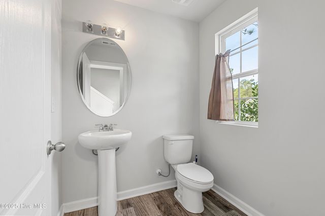 191 Mildred Way, Aberdeen, NC 28315