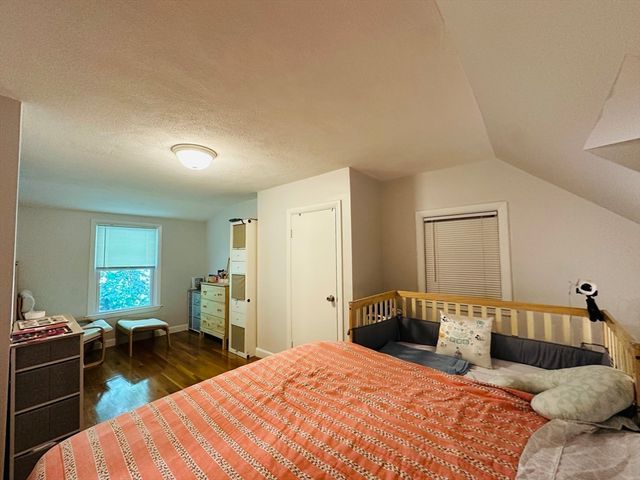 20 Rockview Rd 4, Quincy, MA 02169