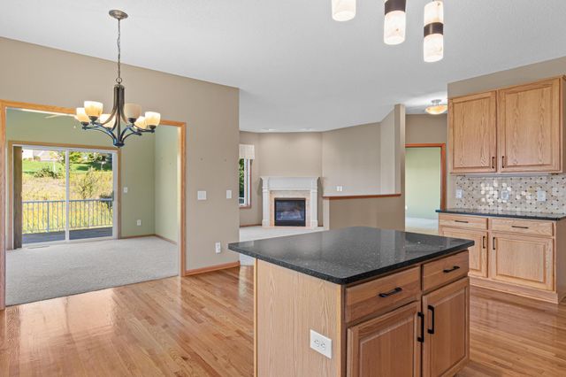 19132 Inndale Drive, Lakeville, MN 55044