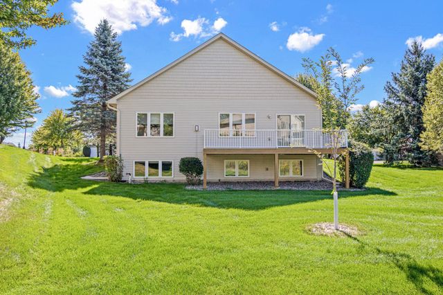19132 Inndale Drive, Lakeville, MN 55044