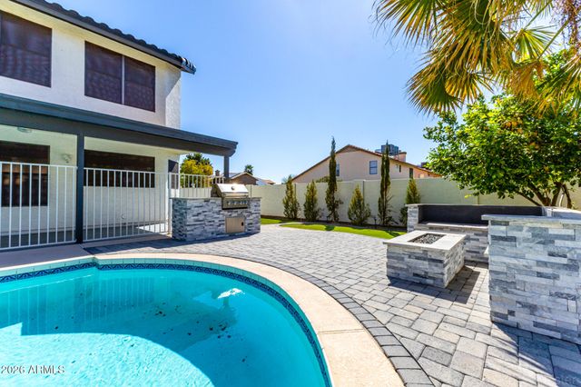 16236 N 51st Street, Scottsdale, AZ 85254