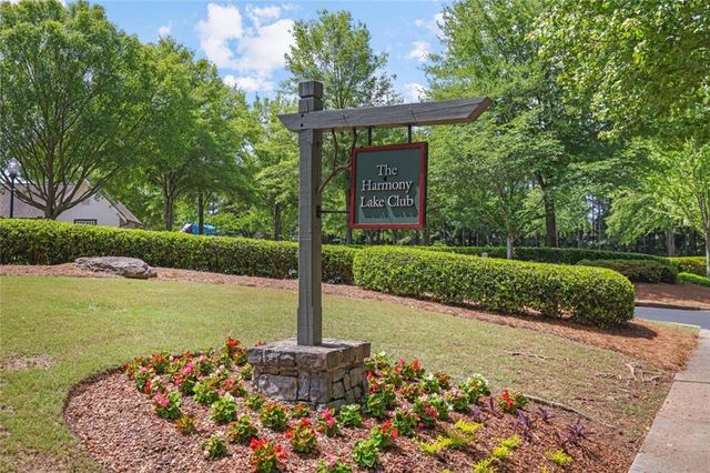 124 Bergenia Way, Canton, GA 30115