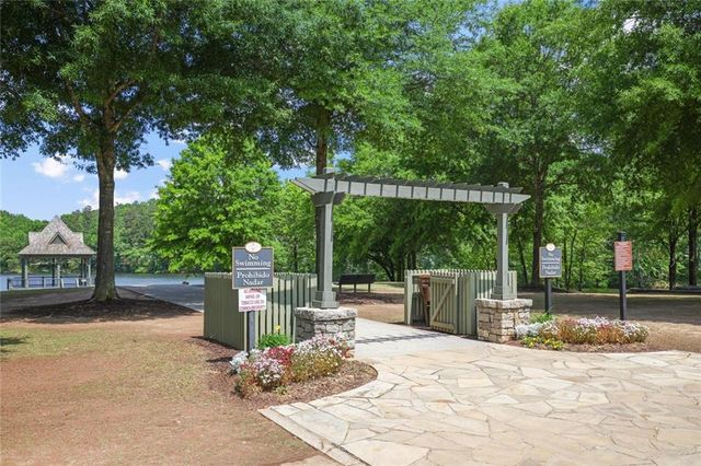 124 Bergenia Way, Canton, GA 30115