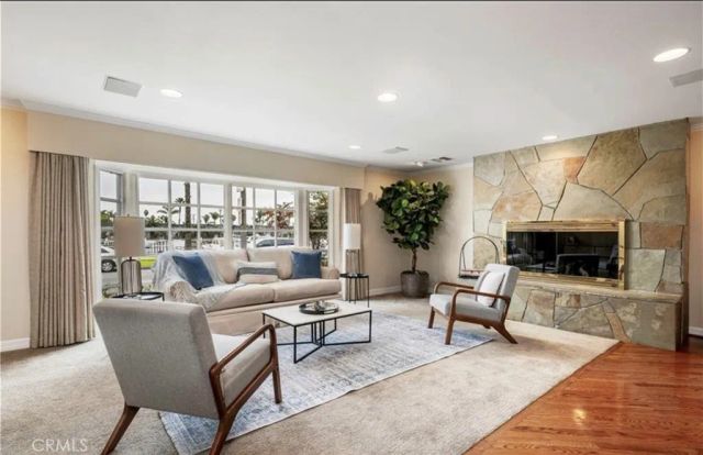 249 Bay Shore, Long Beach, CA 90803