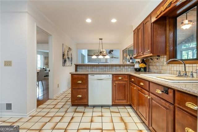 3222 Turtle Lake Drive SE, Marietta, GA 30067