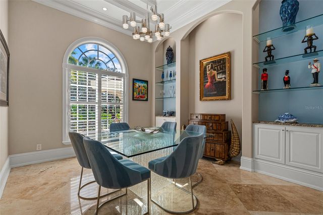 611 TREMONT STREET, Sarasota, FL 34242