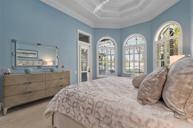 611 TREMONT STREET, Sarasota, FL 34242