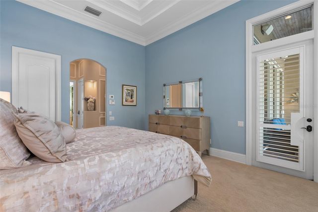 611 TREMONT STREET, Sarasota, FL 34242